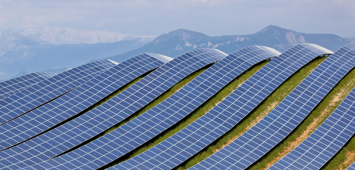Centrale photovoltaïque au sol aux Mées
